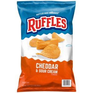 Ruffles Potato Chips, Cheddar & Sour Cream, 27 oz